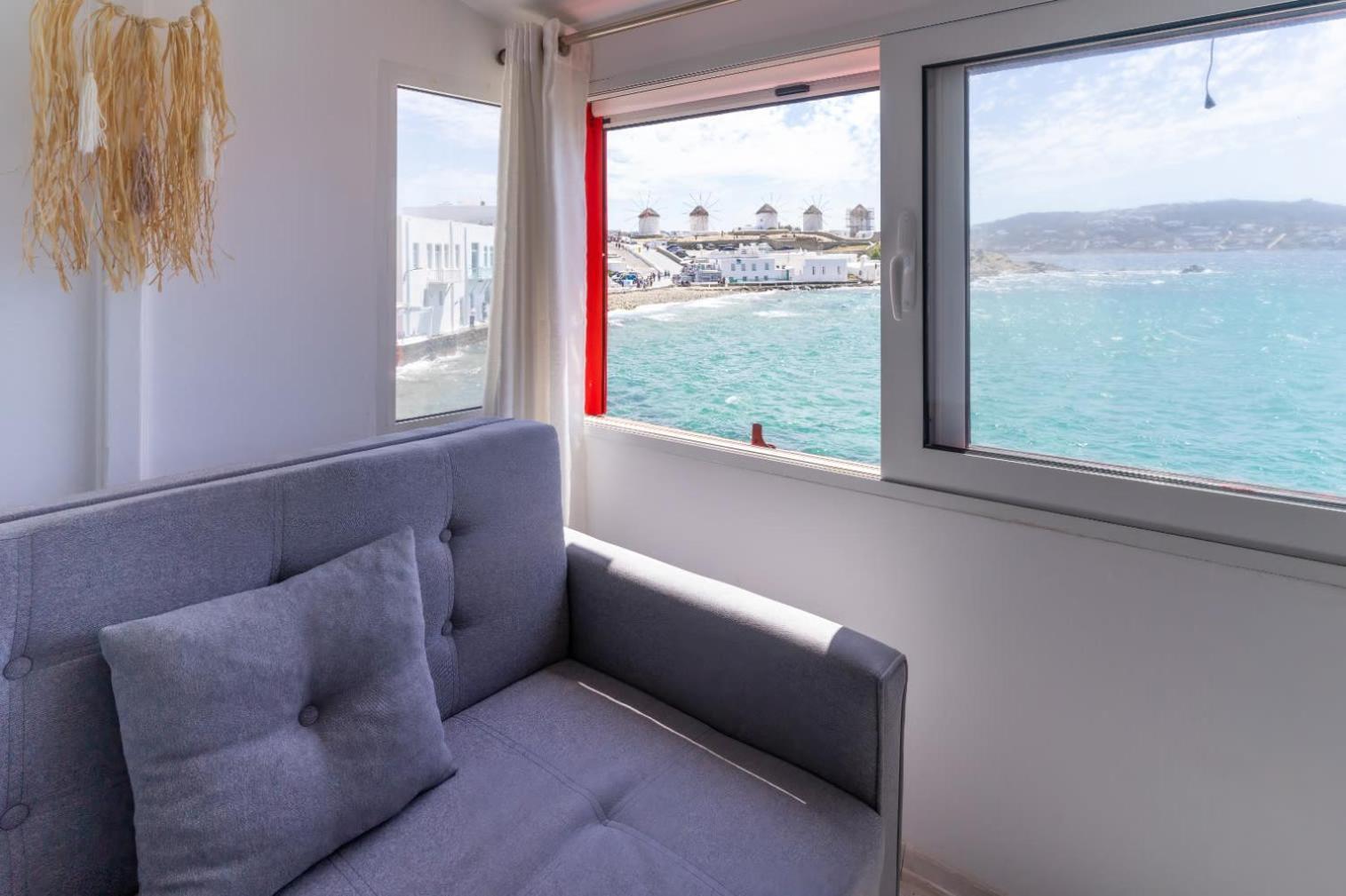 Little Venice Picturesque House Above The Waves Apartment